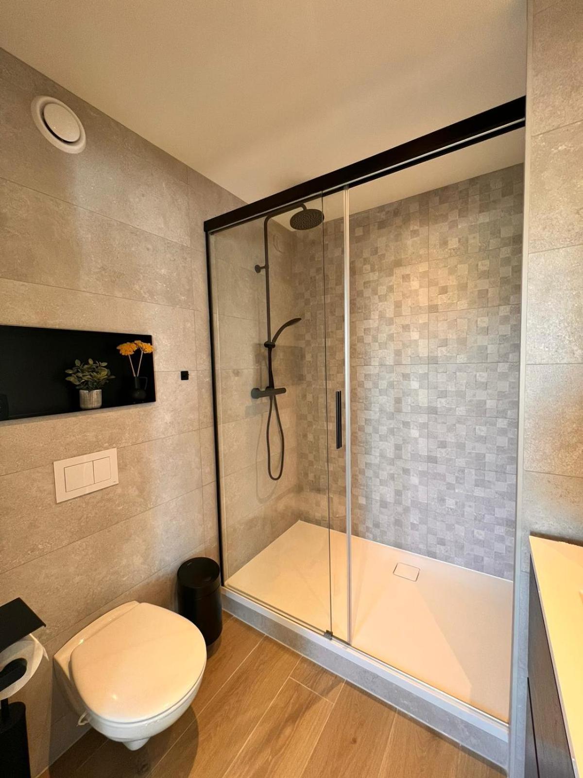 Inova Guesthouse Άσσελτ Εξωτερικό φωτογραφία